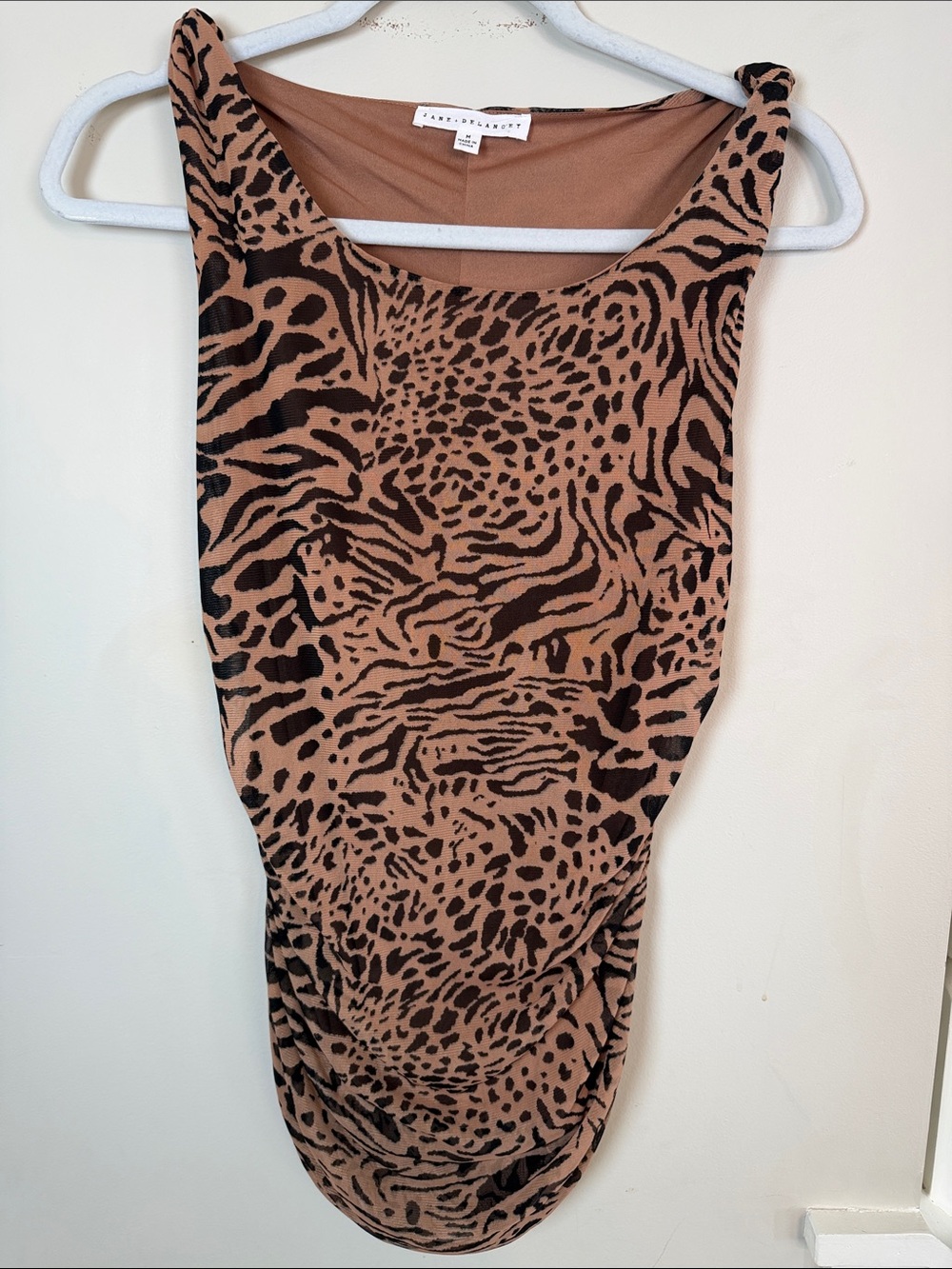 Jane and Delancey Tan and Black Animal Print Ruched Sleeve Top. Size Medium